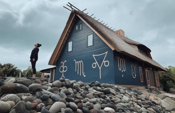 Les maisons astrologiques : exploration de leur rôle dans votre destinée karmique